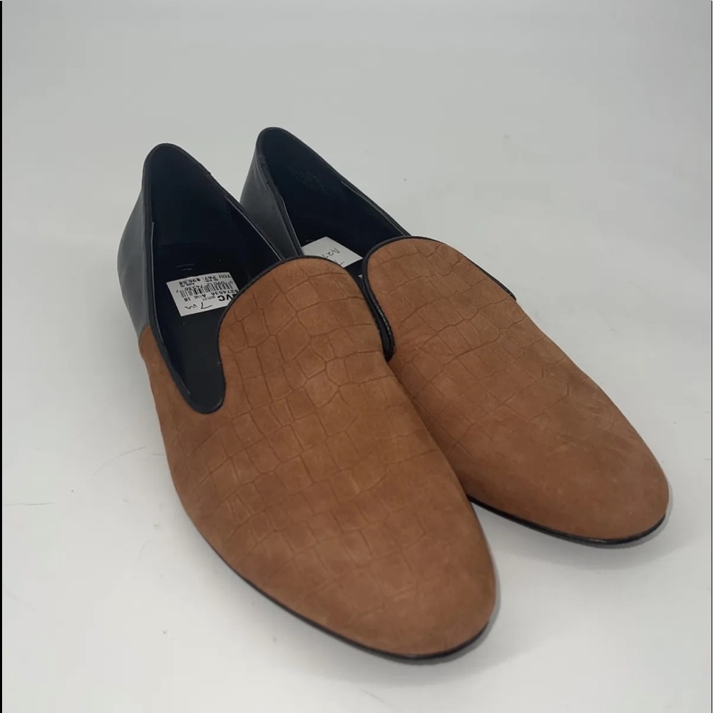 LOGO by Lori Goldstein Women Slip On Loafers Size US 7M Brown Black